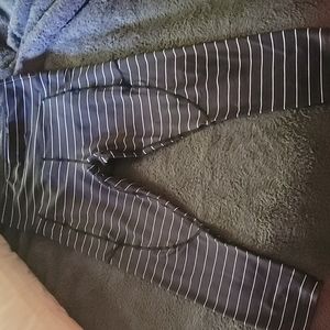 ZYIA black stripe Light and Tight Size 6-8